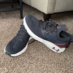 womens under armour sneakers